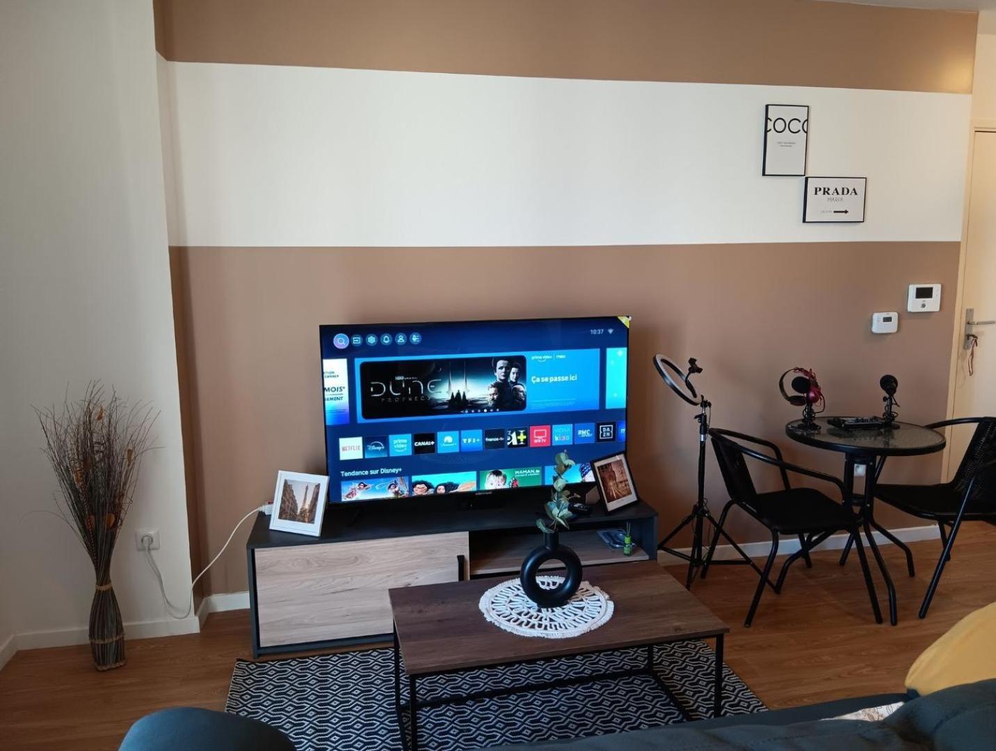 Destiny Appart' Paris -Beauvais-Orly- Podcasts- Stade De France Стен Экстерьер фото